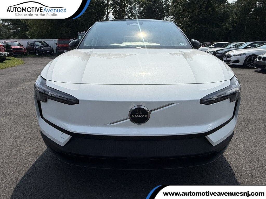 2025 Volvo EX30 Twin Motor Performance Plus