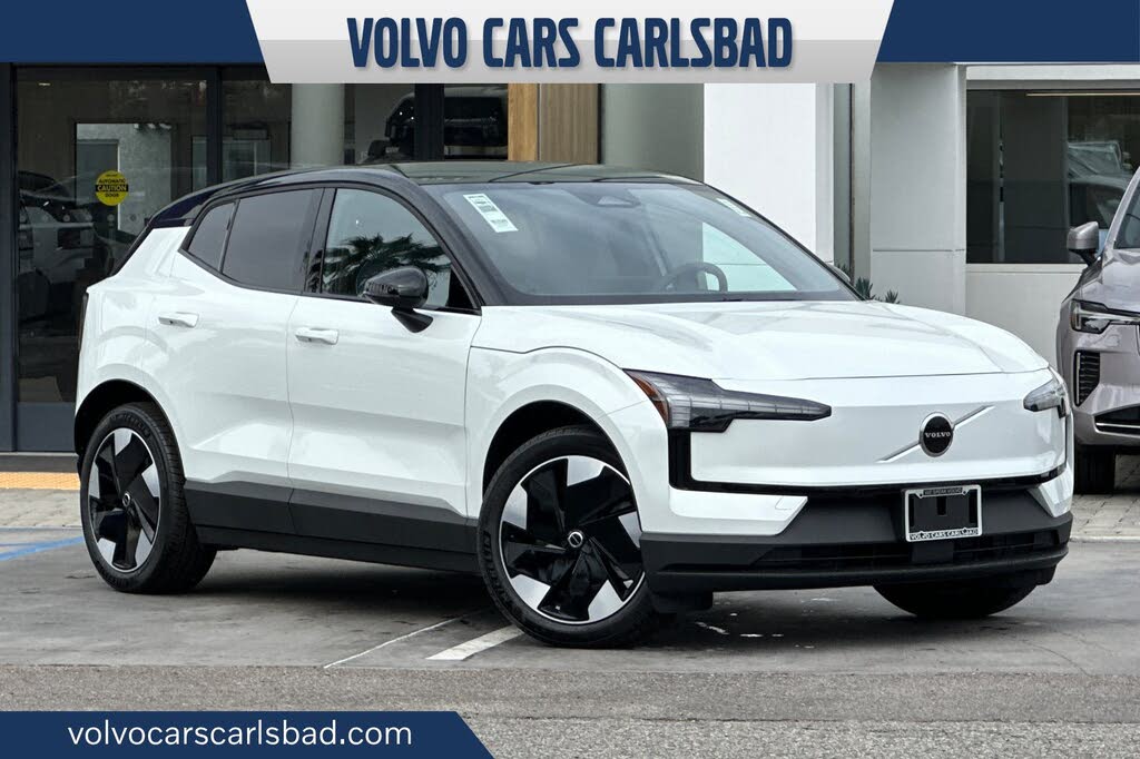 2026 Volvo EX30 Twin Motor Performance Plus
