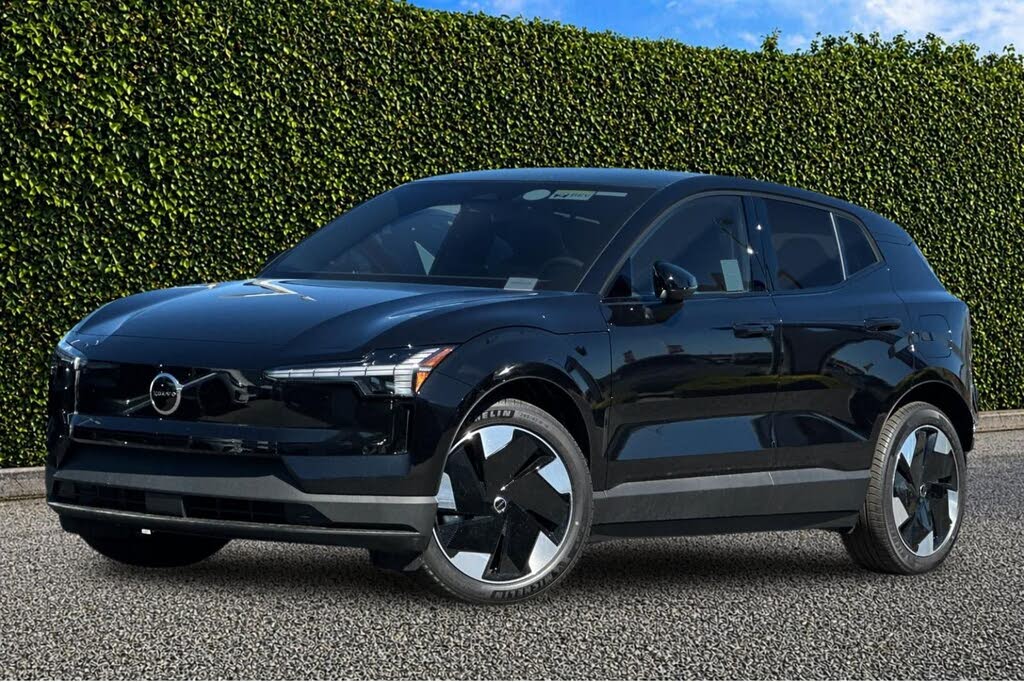 2025 Volvo EX30 Twin Motor Performance Plus