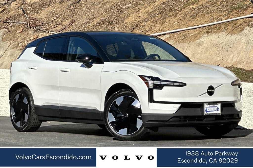 2026 Volvo EX30 Twin Motor Performance Plus