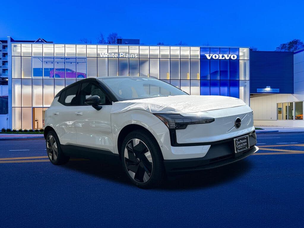 2026 Volvo EX30 Twin Motor Performance Ultra