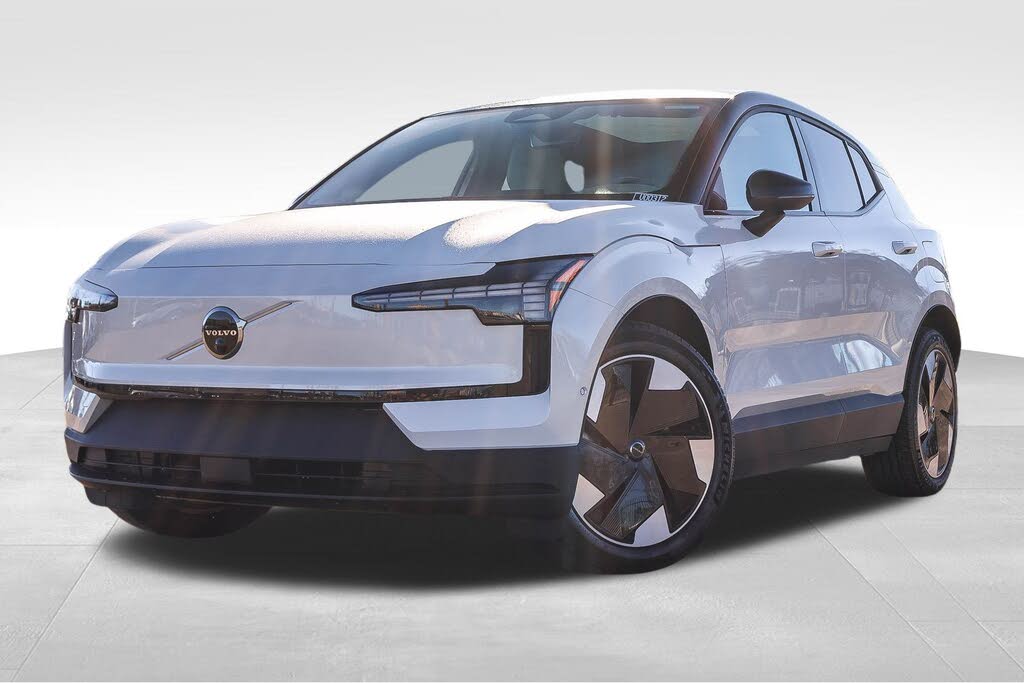 2026 Volvo EX30 Twin Motor Performance Ultra