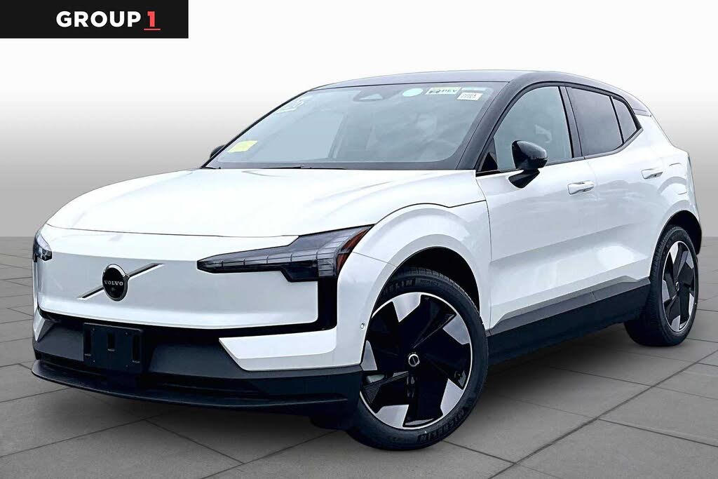 2026 Volvo EX30 Twin Motor Performance Ultra