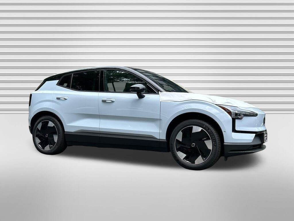 2026 Volvo EX30 Twin Motor Performance Ultra