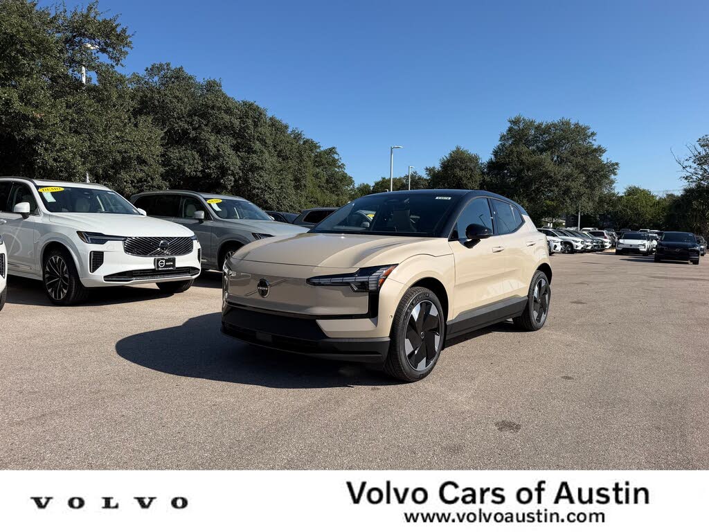 2026 Volvo EX30 Twin Motor Performance Ultra