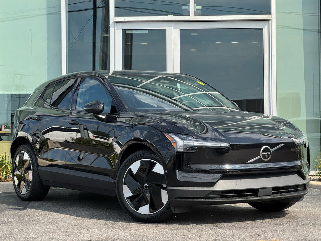 2026 Volvo EX30 Twin Motor Performance Ultra