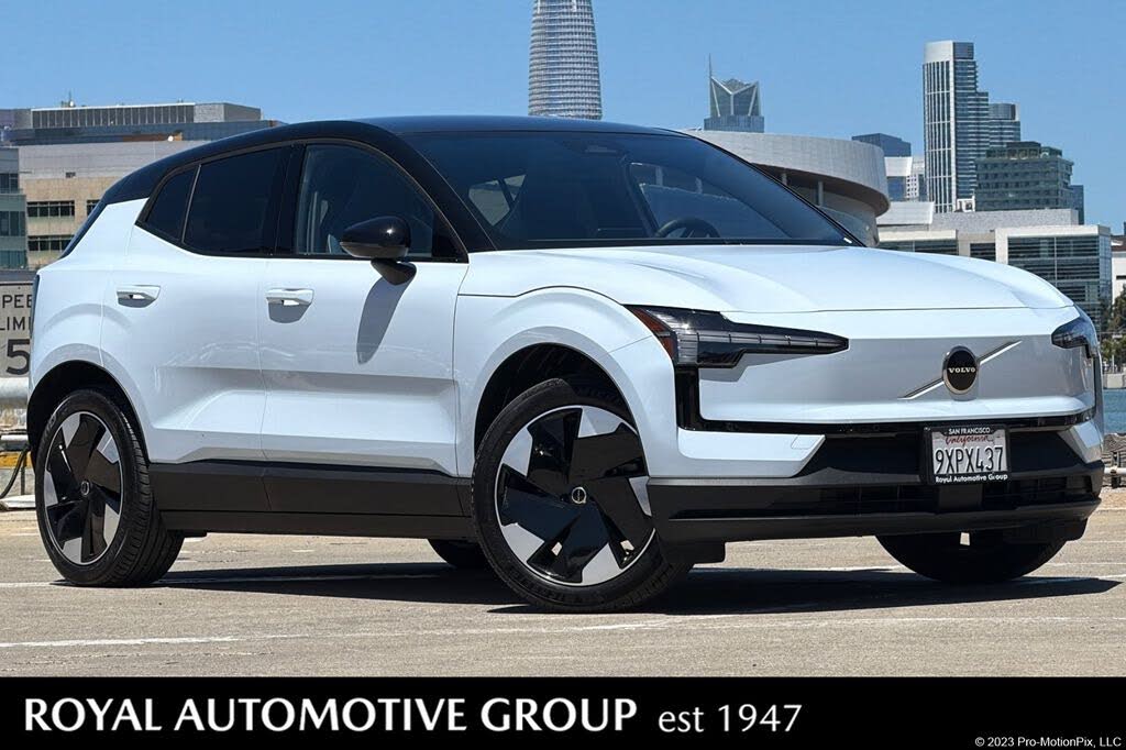 2026 Volvo EX30 Single Motor Plus