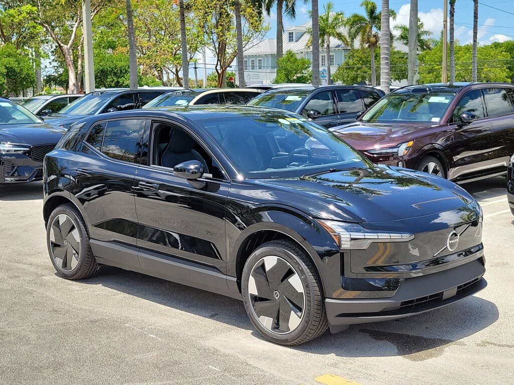 2026 Volvo EX30 Single Motor Plus
