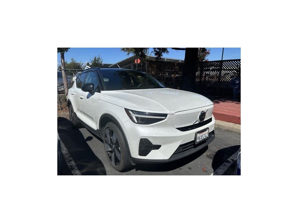 2024 Volvo XC40 Recharge Pure Electric Twin Ultimate