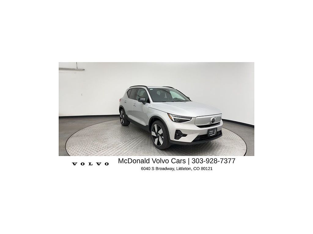 2024 Volvo XC40 Twin Motor Ultimate