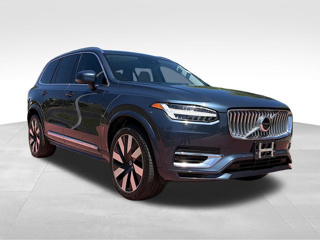 2023 Volvo XC90 Recharge Plug-In Hybrid Ultimate