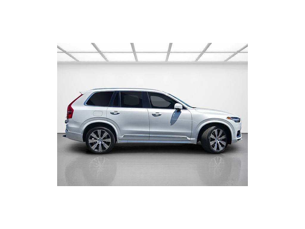2024 Volvo XC90 Recharge Plug-In Hybrid T8 Plus Bright Theme 7 Passenger
