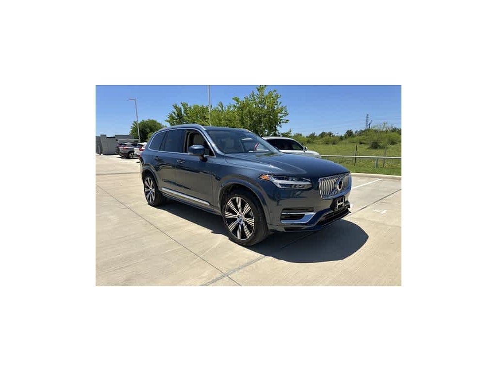 2024 Volvo XC90 plug-in hybrid T8 Plus Bright 7-Seater