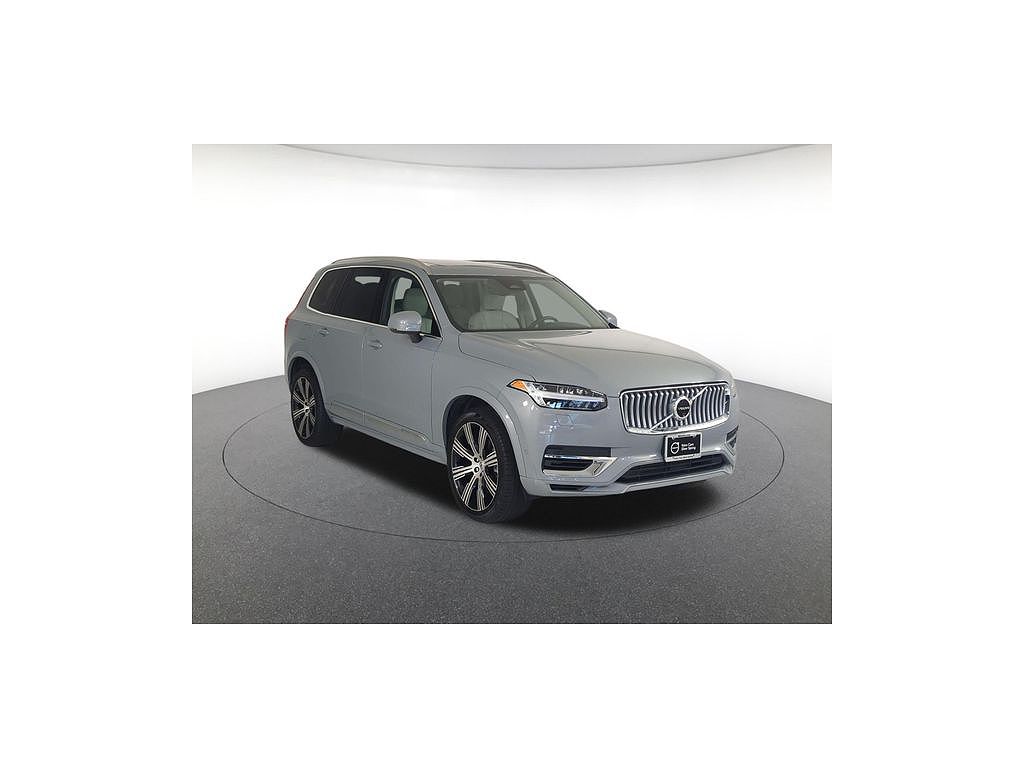 2024 Volvo XC90 plug-in hybrid T8 Plus Bright 7-Seater