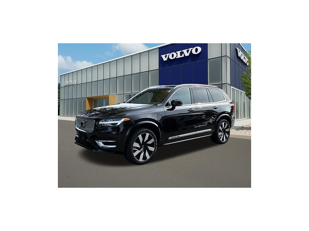 2024 Volvo XC90 plug-in hybrid T8 Plus Bright Theme 7 Passenger
