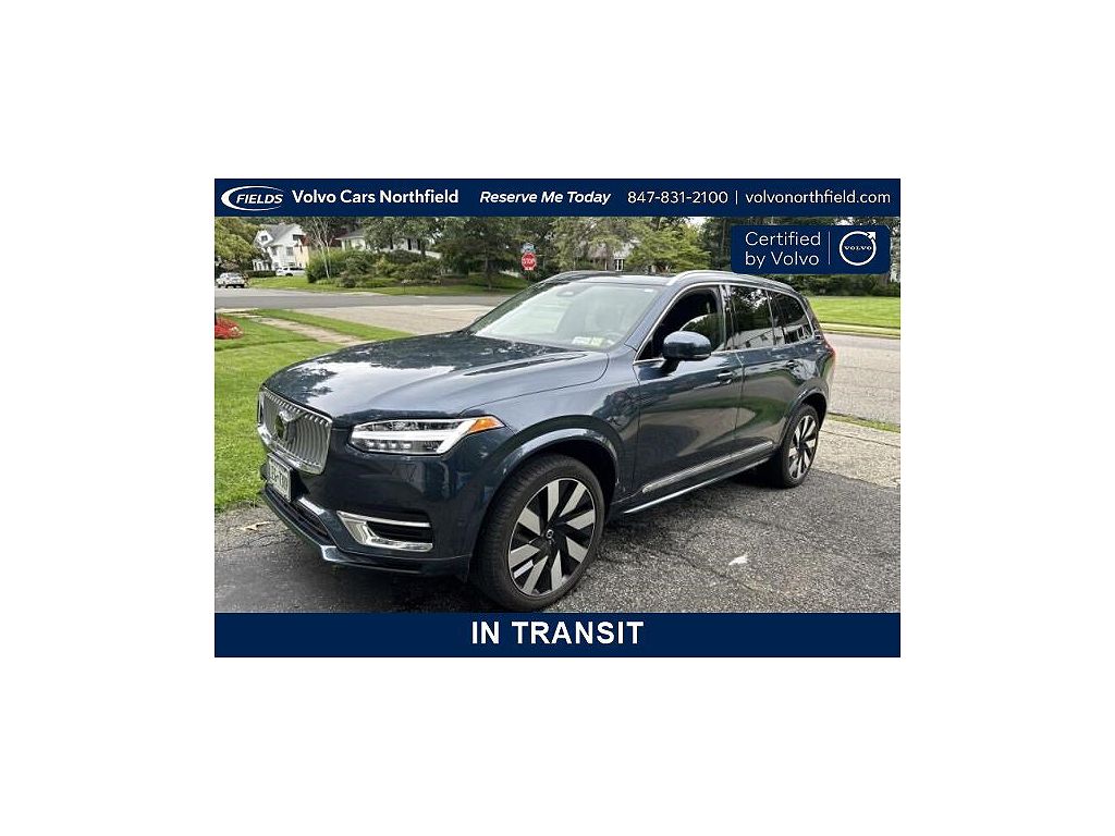 2024 Volvo XC90 plug-in hybrid T8 Plus Bright Theme 7 Passenger