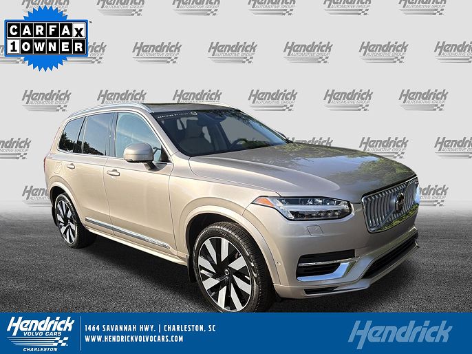 2024 Volvo XC90 Recharge Plug-In Hybrid Plus Bright Theme