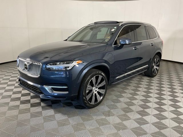 2022 Volvo XC90 Recharge Plug-In Hybrid T8 Inscription Extended Range 7P