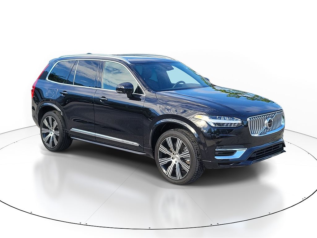 2023 Volvo XC90 Recharge Plug-In Hybrid Plus Bright 7-Seater