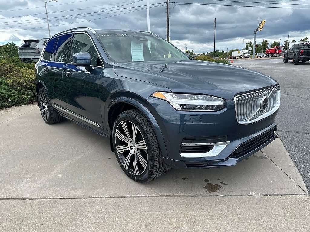 2023 Volvo XC90 Recharge T8 Plus Bright