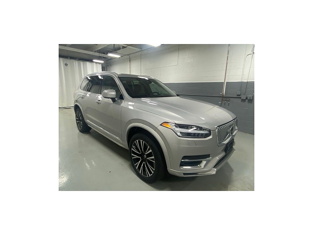 2023 Volvo XC90 Recharge T8 Plus Bright