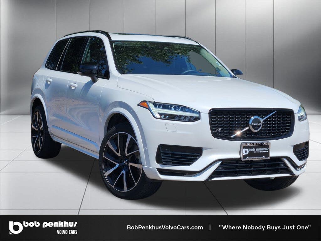 2023 Volvo XC90 Recharge T8 Plus Dark