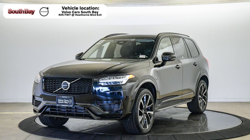 2023 Volvo XC90 Recharge Plug-In Hybrid Ultimate Dark Theme