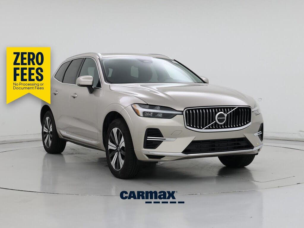 2023 Volvo XC60 Recharge T8 Core Bright