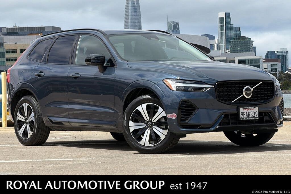 2024 Volvo XC60 Recharge T8 Core