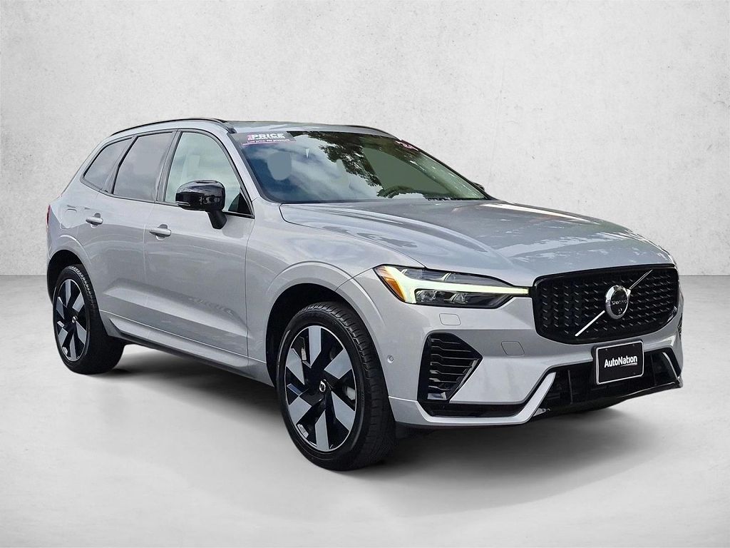 2024 Volvo XC60 Recharge Plug-In Hybrid Recharge T8 Plus