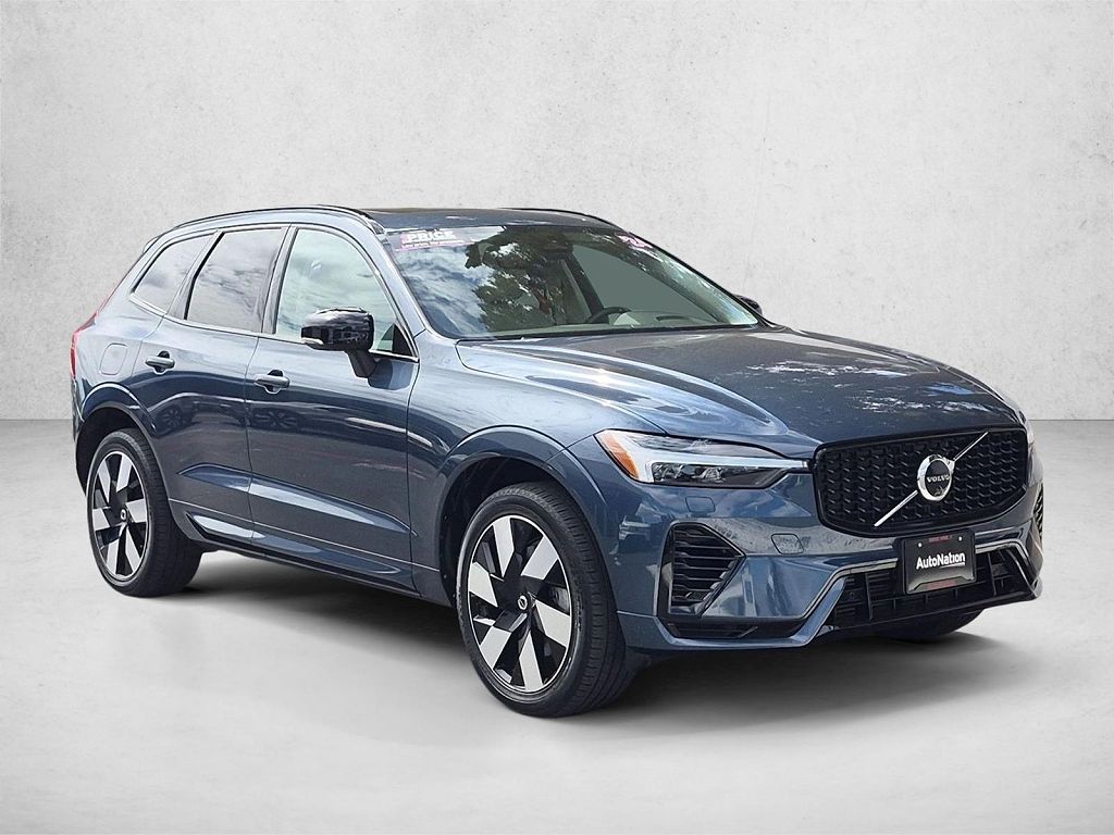 2024 Volvo XC60 Recharge Plug-In Hybrid Recharge T8 Plus