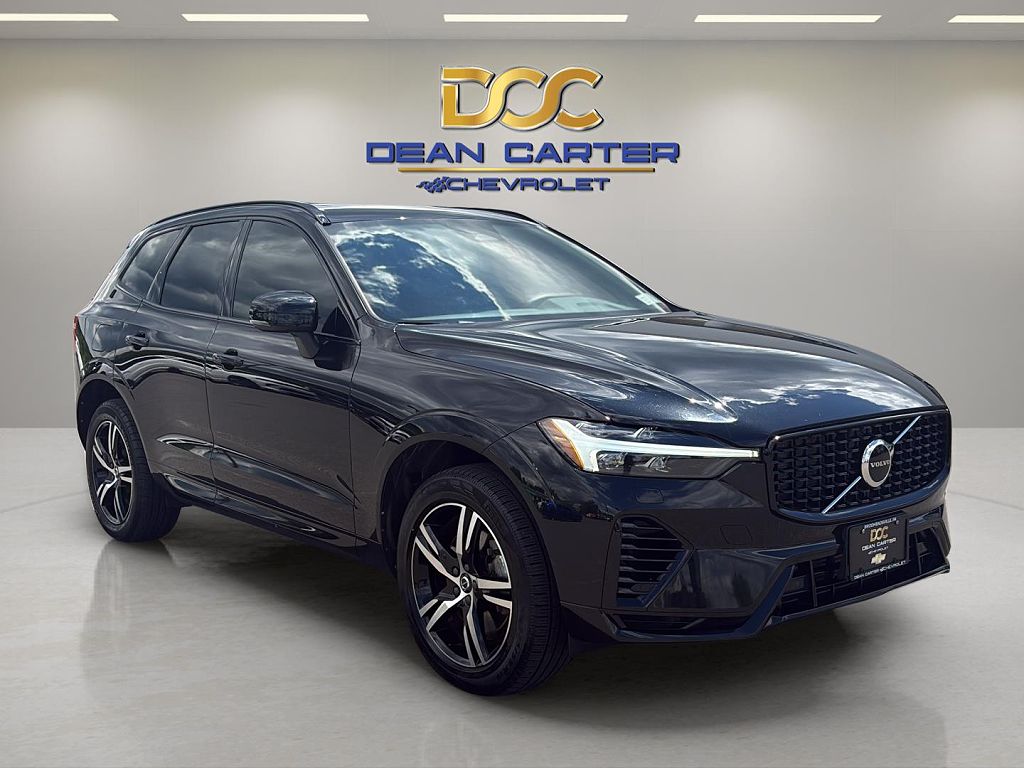2022 Volvo XC60 Recharge Plug-In Hybrid T8 R-Design Extended Range
