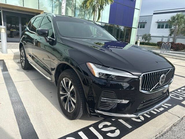 2023 Volvo XC60 Recharge T8 Core Bright