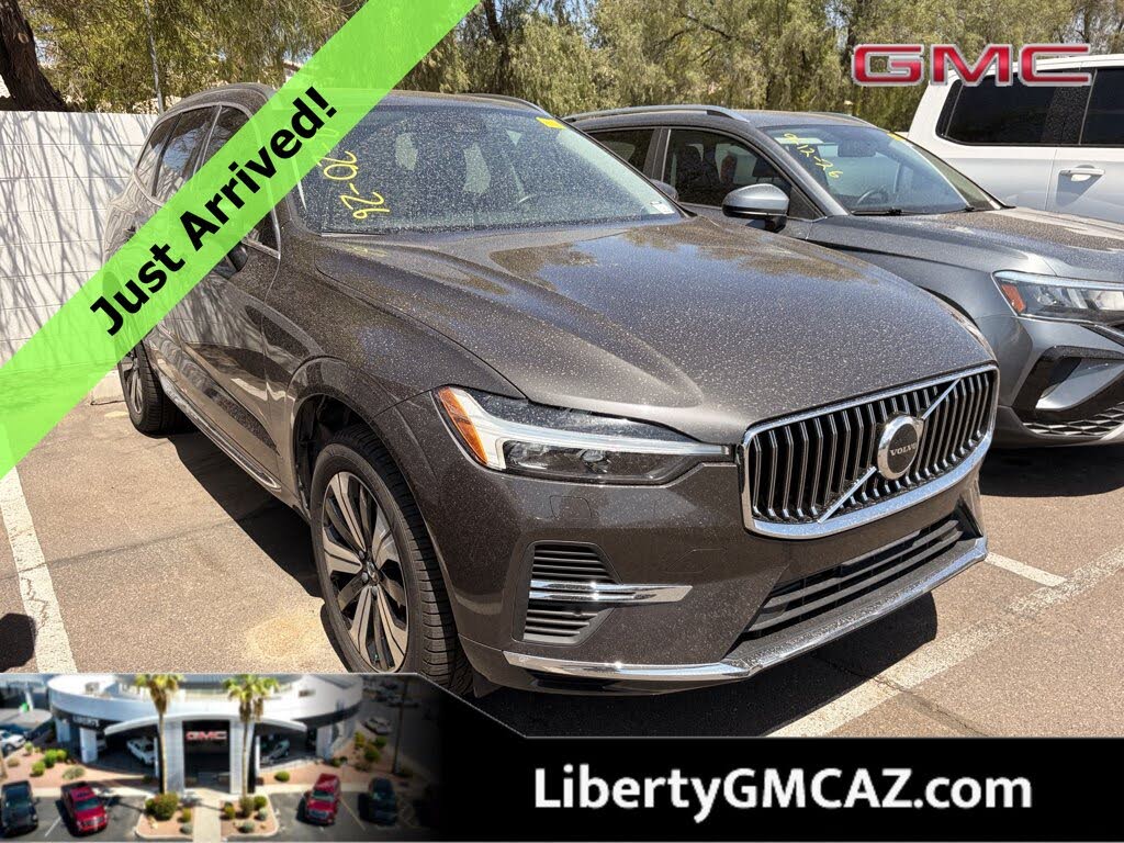 2023 Volvo XC60 Recharge T8 Core Bright