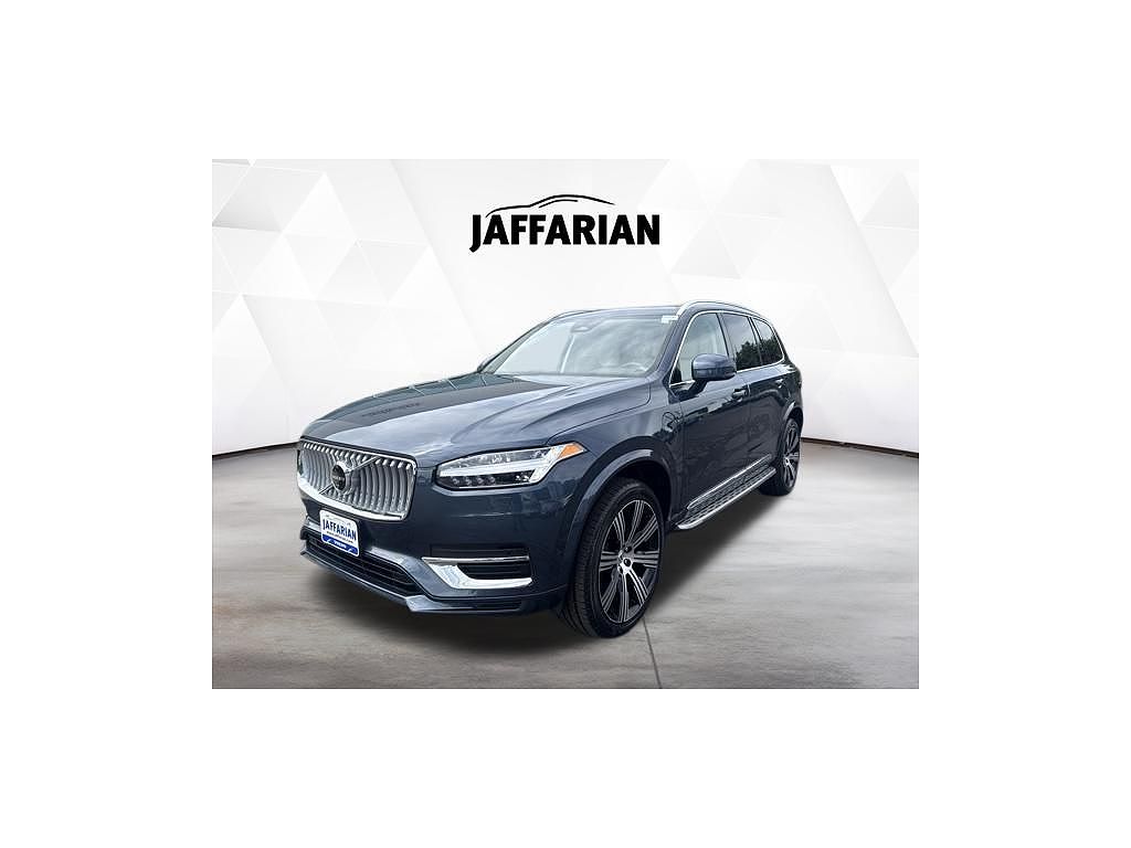 2024 Volvo XC90 Recharge Plug-In Hybrid T8 Plus 6 Passenger