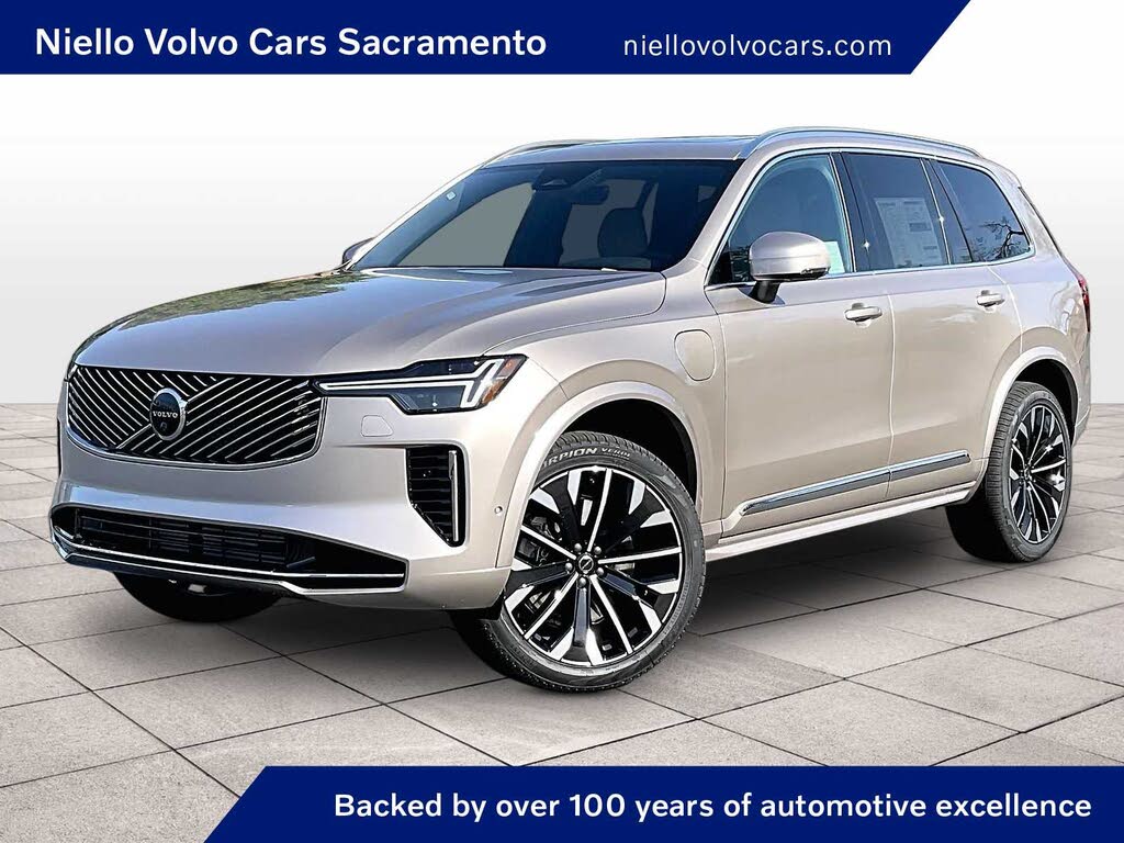 2026 Volvo XC90 plug-in hybrid T8 Plus 7-Seater