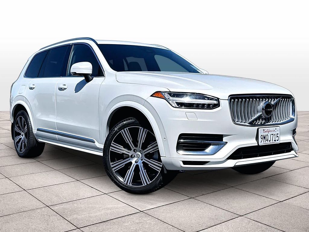 2025 Volvo XC90 Plug-In Hybrid Ultra