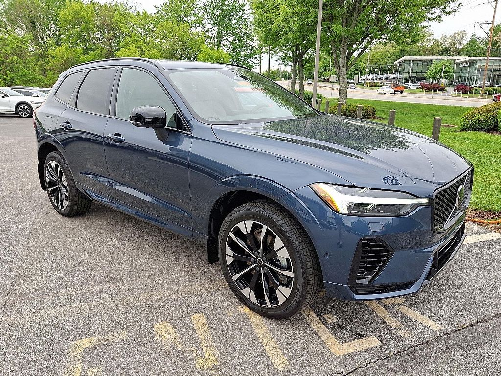 2026 Volvo XC60 Plug-In Hybrid Plus