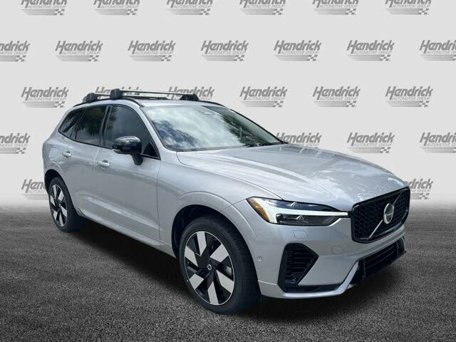 2025 Volvo XC60 plug-in hybrid Plus