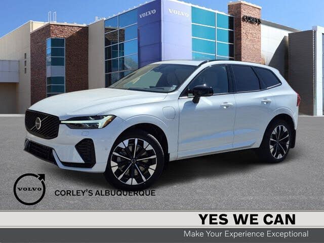 2026 Volvo XC60 T8 Plus
