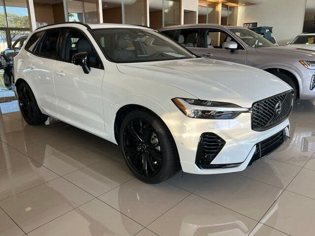 2026 Volvo XC60 T8 Ultra Black Edition