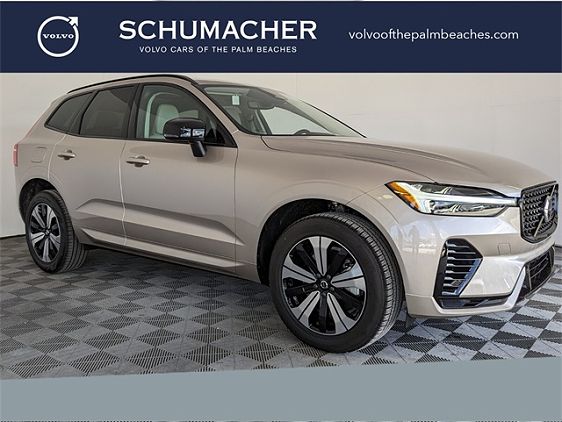 2025 Volvo XC60 Plug-In Hybrid T8 Core