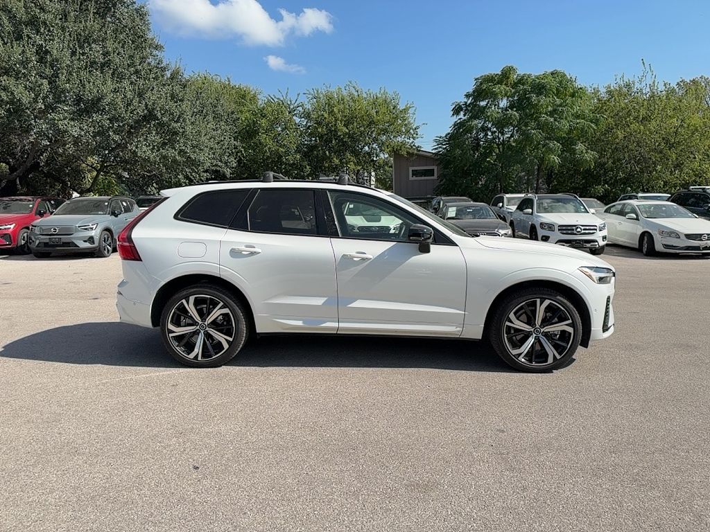 2025 Volvo XC60 plug-in hybrid T8 Ultra