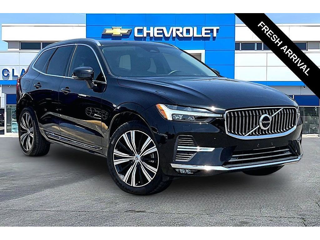 2023 Volvo XC60 B5 Plus Bright