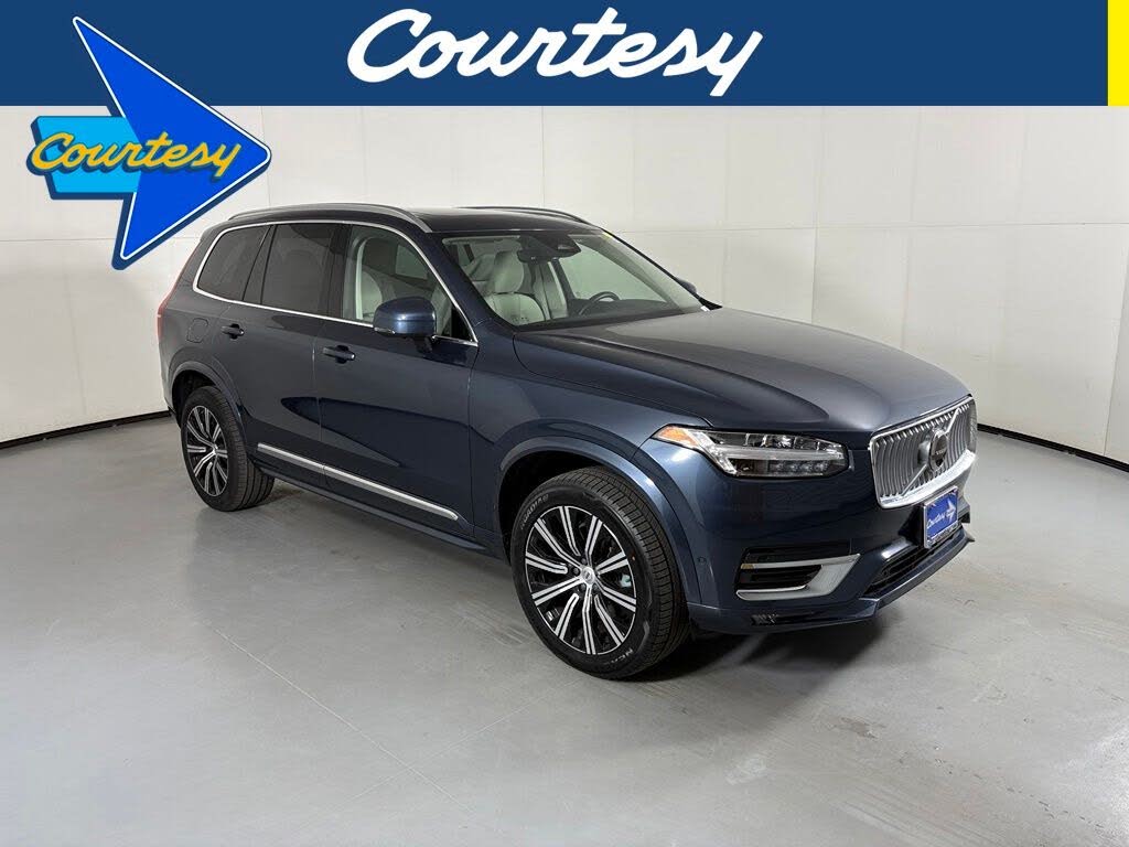 2024 Volvo XC90 B5 Plus