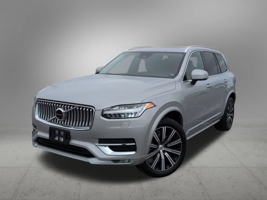 2024 Volvo XC90 B5 Plus