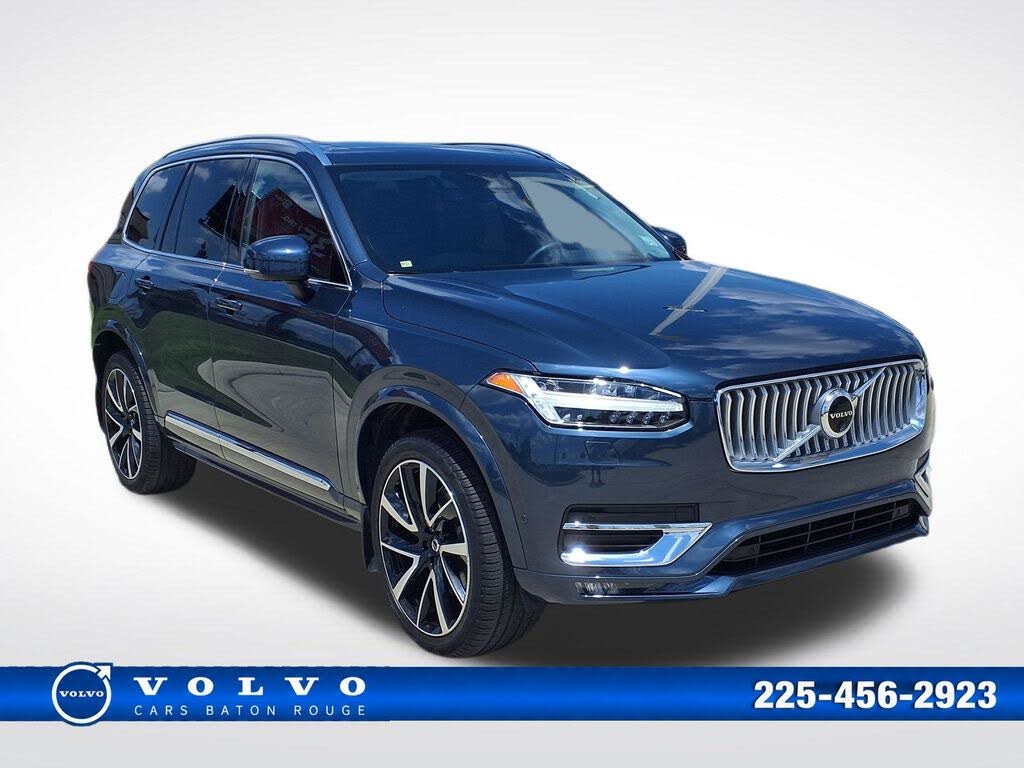 2024 Volvo XC90 B5 Plus