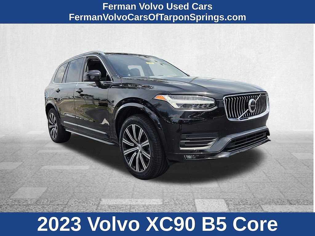2023 Volvo XC90 B5 Core