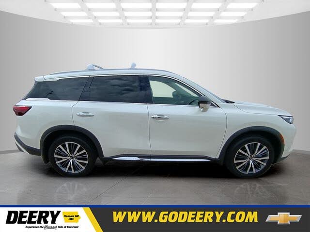 2024 Volvo XC90 B5 Core