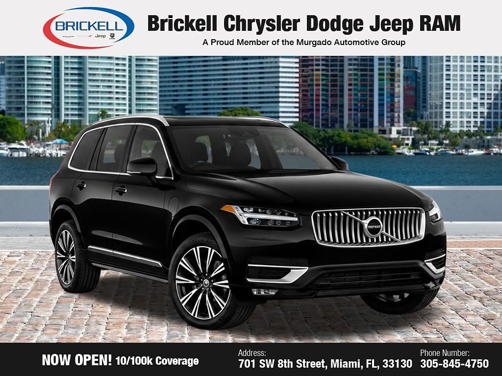 2023 Volvo XC90 B5 Plus Bright